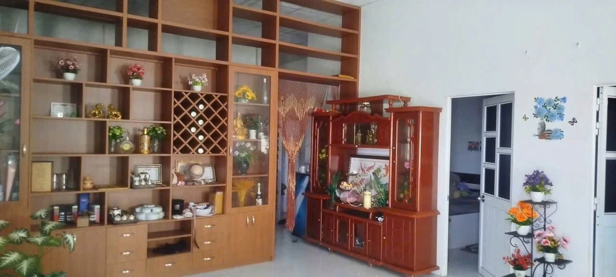 Bán nhà hẻm 145 Hoàng Anh, Phường Khánh Hậu, Tân An, Long An, 95m2, giá 1,199 tỷ - Ảnh thu nhỏ 3