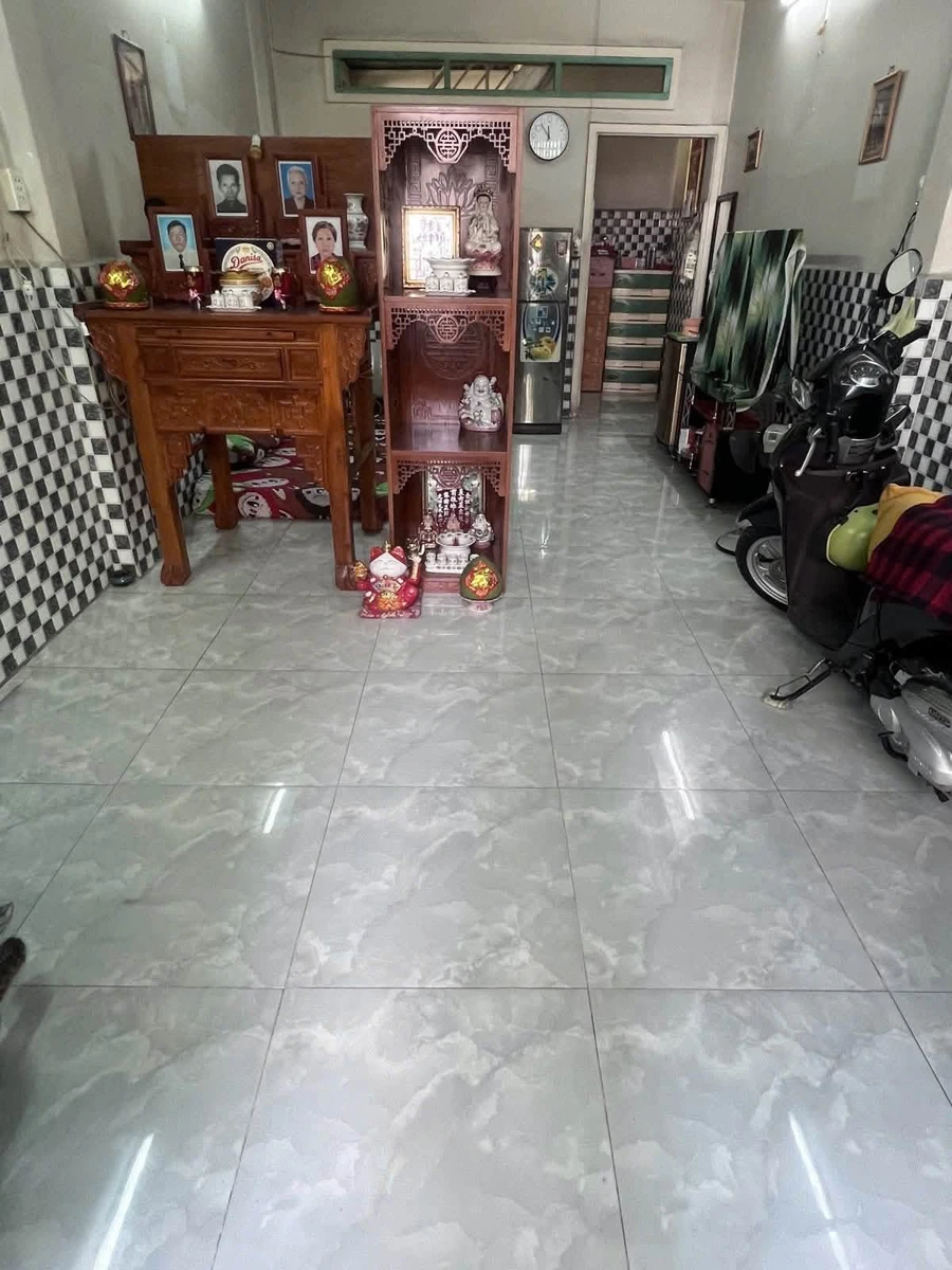 Bán nhà hẻm xe hơi 37m² đường Lạc Long Quân, gần Đầm Sen, Quận 11 - Ảnh thu nhỏ 5