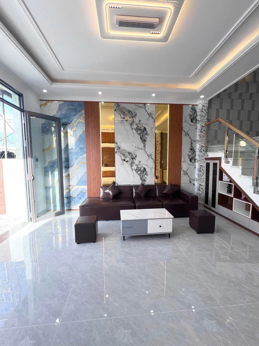 Bán nhà 4 phòng ngủ 115m² mặt tiền 4m Tân Bửu, Bình Chánh - Ảnh thu nhỏ 3