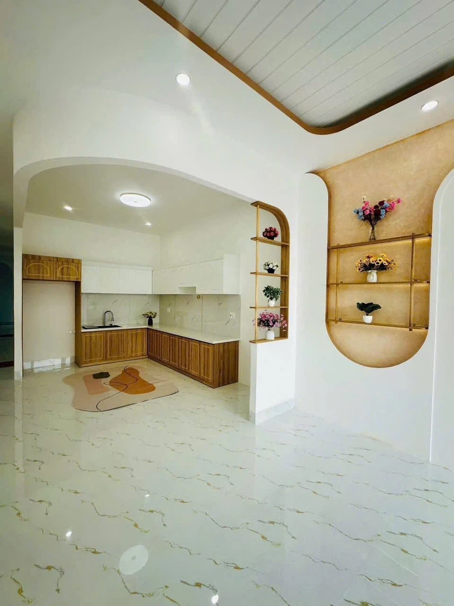 Bán nhà mặt tiền Lê Anh Xuân An Giang 108m² giá 2 tỷ 180 triệu - Ảnh thu nhỏ 2
