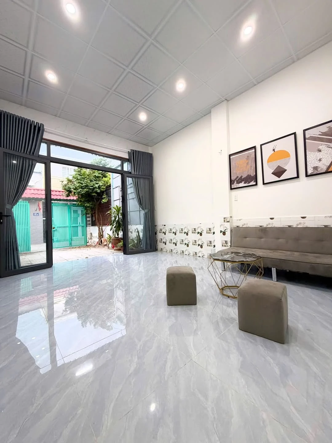 Bán nhà 100m² 2 phòng ngủ Độ Lương Quận 1 giá 1 tỷ 3xx - Ảnh 1