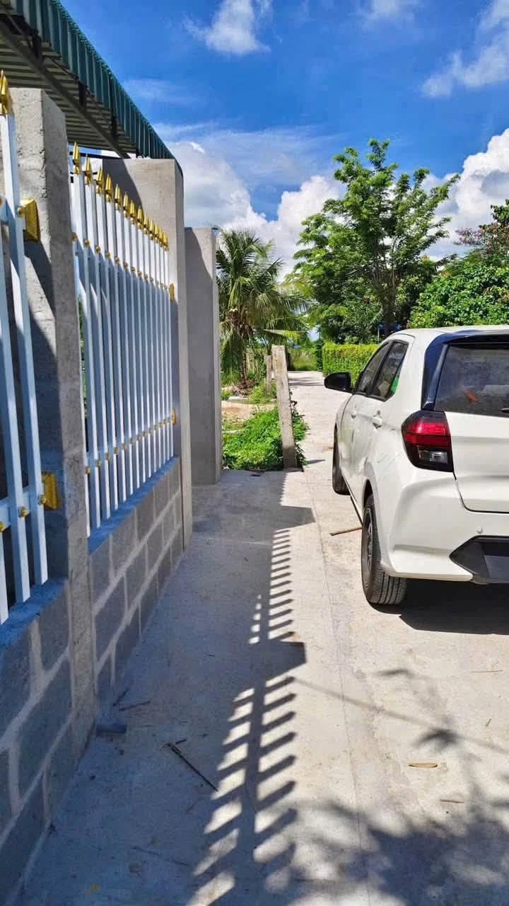 Bán nhà 180m2 mặt tiền Hàm Liêm 690 triệu - Ảnh 1