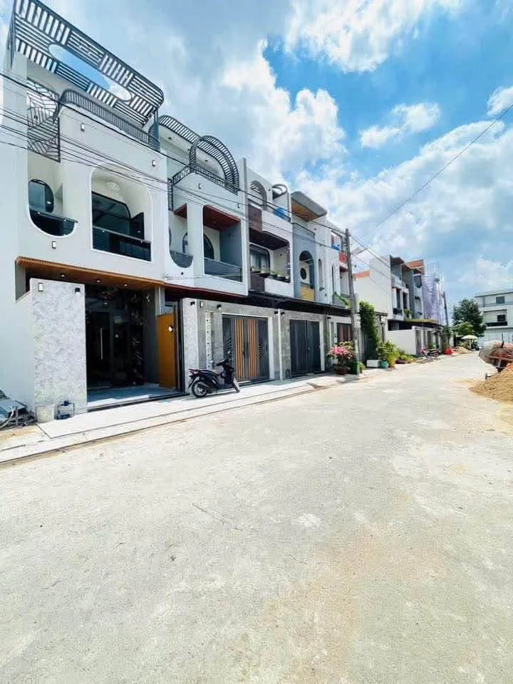 Bán nhà 2 tầng 84m² Xã Rạch Kiến Tây Ninh 2 tỷ 750 triệu - Ảnh thu nhỏ 2
