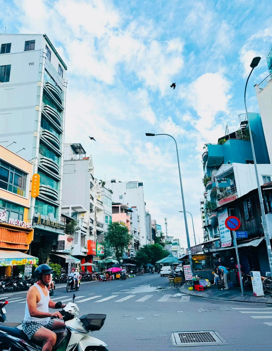 Bán nhà hẻm Cô Bắc 3 tầng 27,1m2, 4 phòng, Cầu Ông Lãnh Quận 1, giá 5,5 tỷ - Ảnh thu nhỏ 3