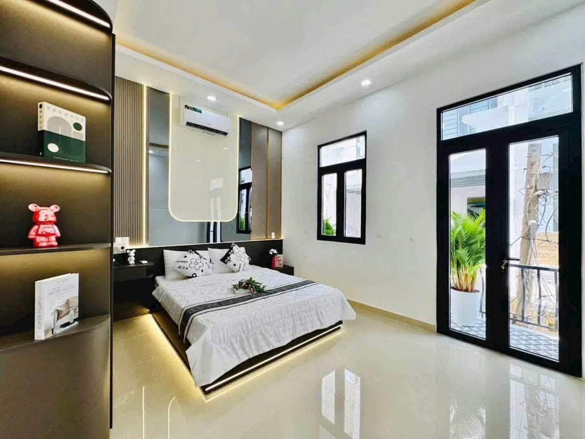 Bán nhà 1 trệt 1 lầu 3PN 65m² Phan Huy Ích gần Emart, giá 5,49 tỷ - Ảnh thu nhỏ 4