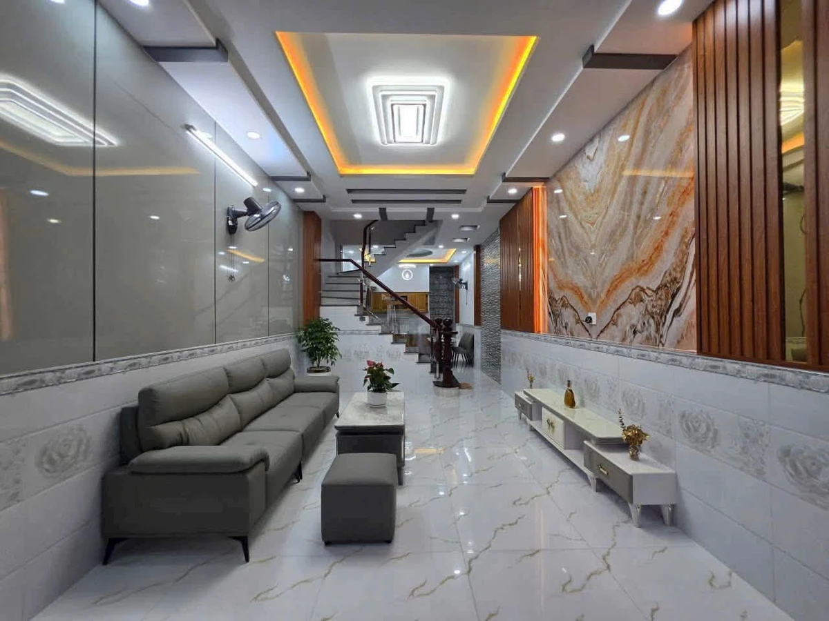 Bán nhà hẻm 5m 4x15m 1 trệt 2 lầu gần Khu Tên Lửa, Bình Tân, giá 6,9 tỷ - Ảnh thu nhỏ 3