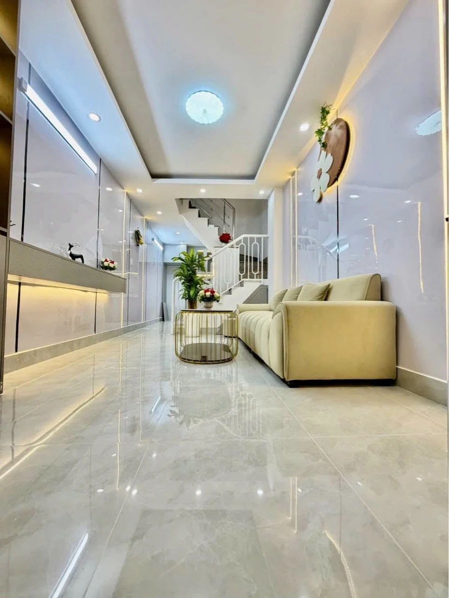 Nhà 3 tầng 3PN, 24m² đường Huỳnh Thị Đông, Nhà Bè - Ảnh 1