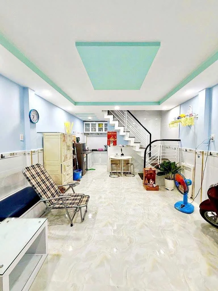 Bán nhà 38m2 tại Tân Phú giá 3.75 tỷ đường Tân Sơn Nhì - Ảnh thu nhỏ 2