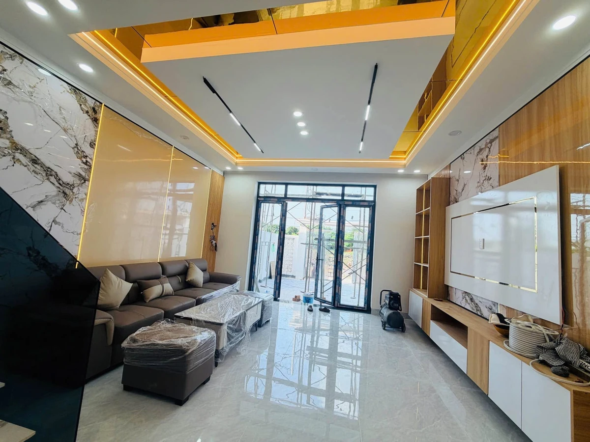 Bán nhà lầu 2 mặt tiền 115m² 1 tỷ 980 triệu Nhà Bè - Ảnh thu nhỏ 3