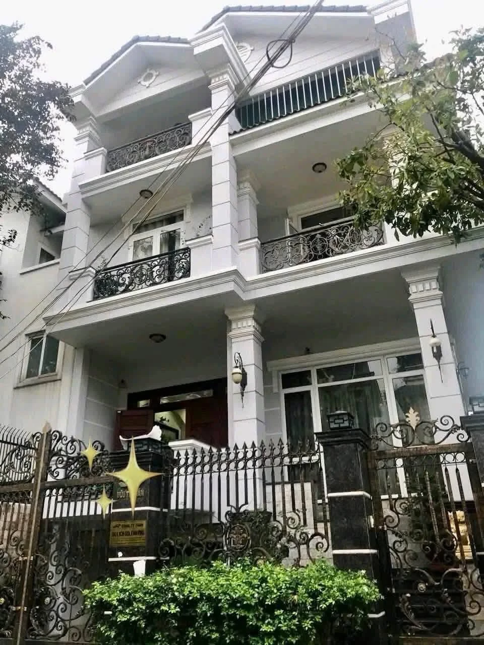 Bán Biệt Thự Bùi Tá Hán 160m2 Quận 2 - Ảnh 1