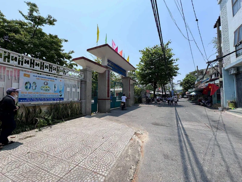 Bán đất mặt tiền kinh doanh 72m2 Hải Châu