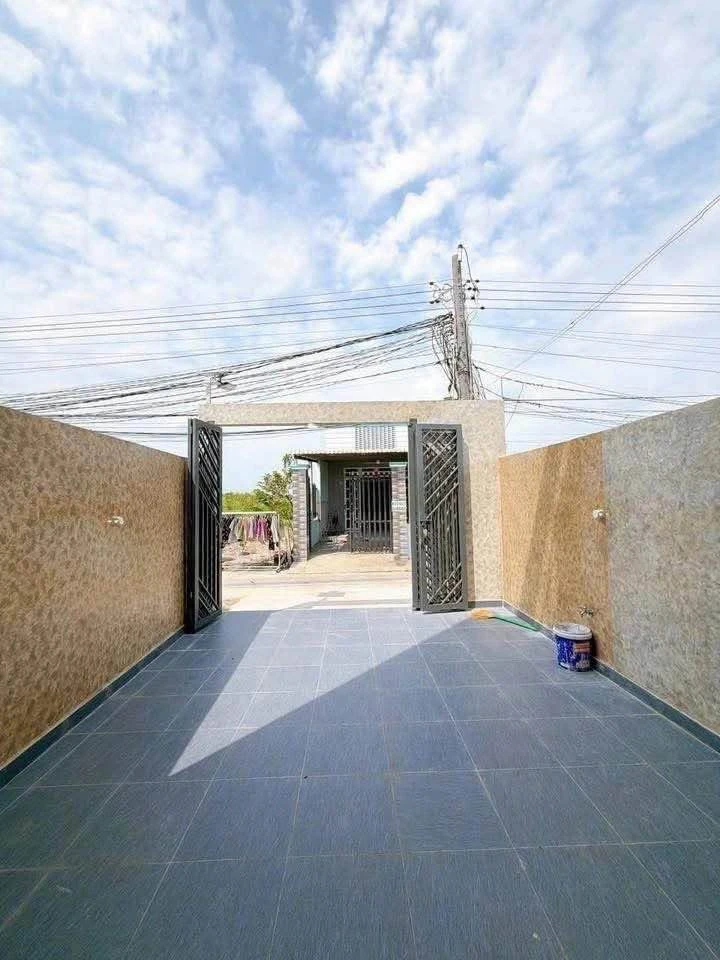 Bán nhà phố 3PN mặt tiền Phạm Thị Cầm Long An 2.3 tỷ - Ảnh thu nhỏ 3