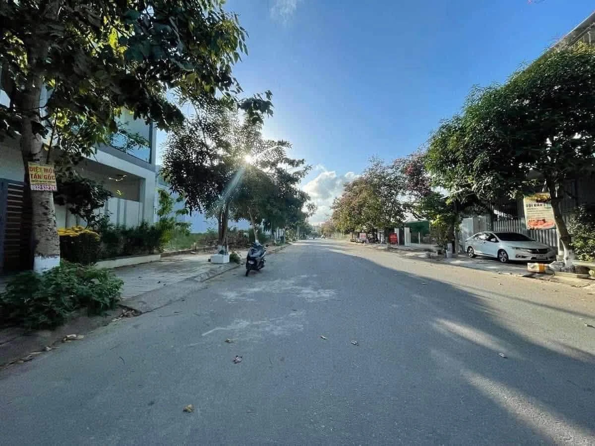 Bán đất mặt tiền Trương Hán Siêu 100m² Quảng Ngãi - Ảnh thu nhỏ 2