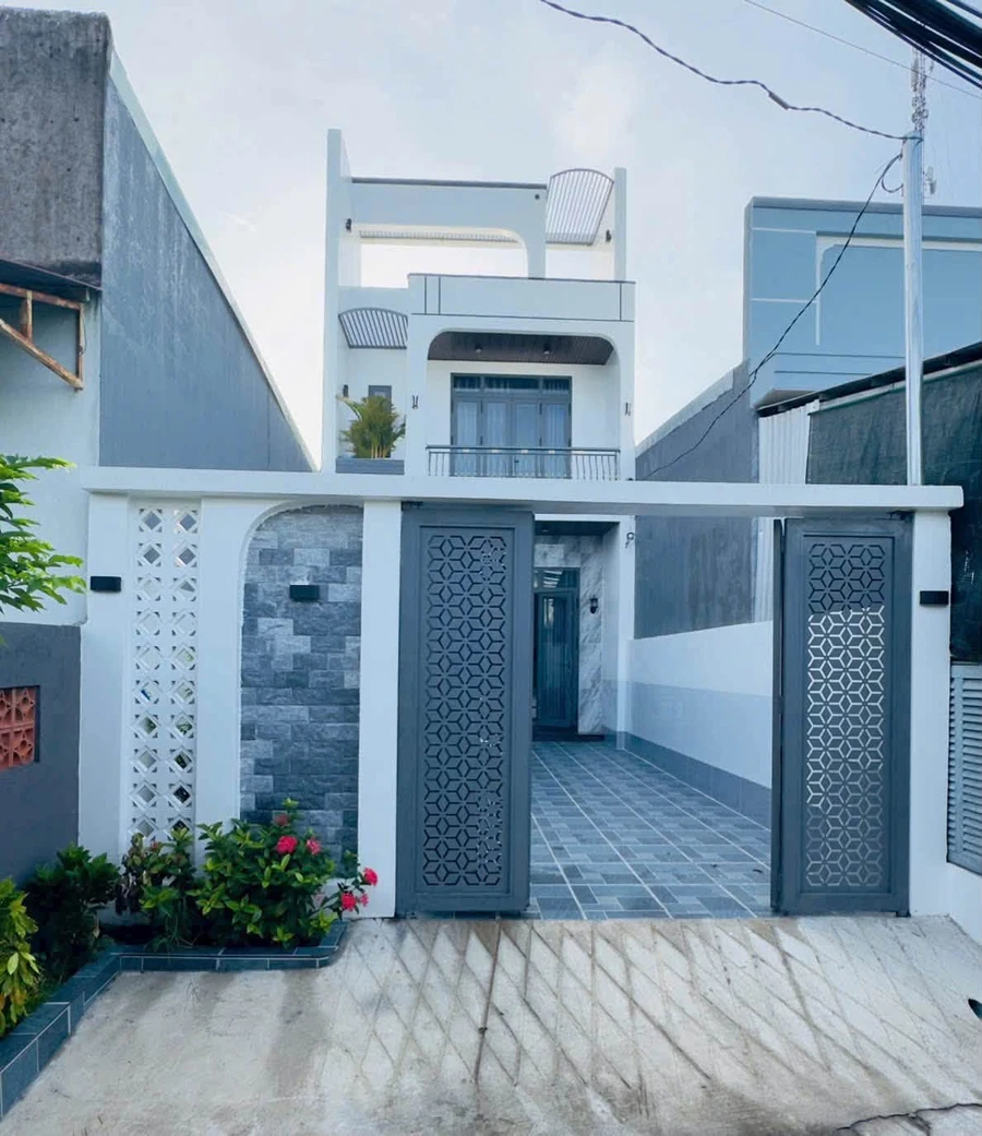 Bán nhà 1 trệt 1 lầu mới 100% 5x24m gần chợ Đức Hòa, hẻm đan 4m thông TL824 - Ảnh thu nhỏ 3