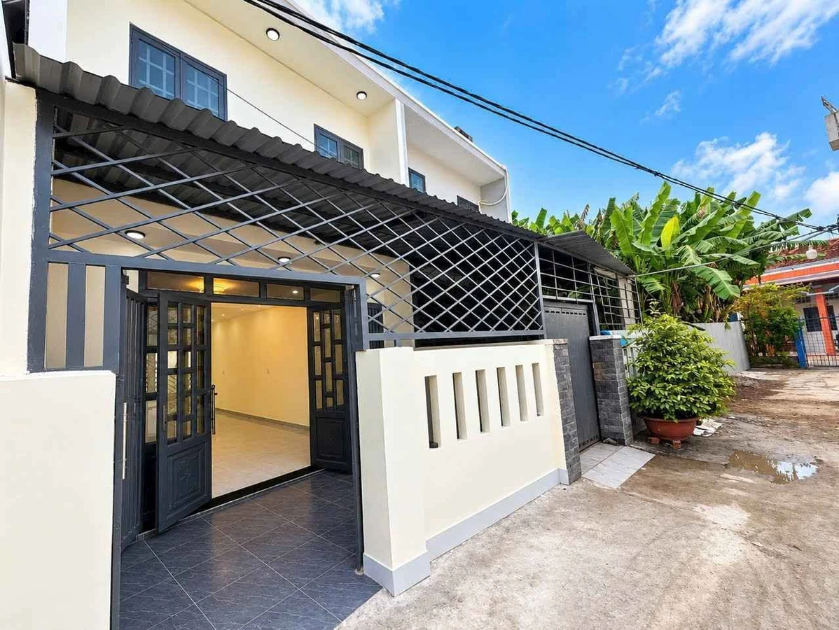 Bán nhà 1 trệt 1 lầu 75m² Long An 1 tỷ 590 triệu - Ảnh 1
