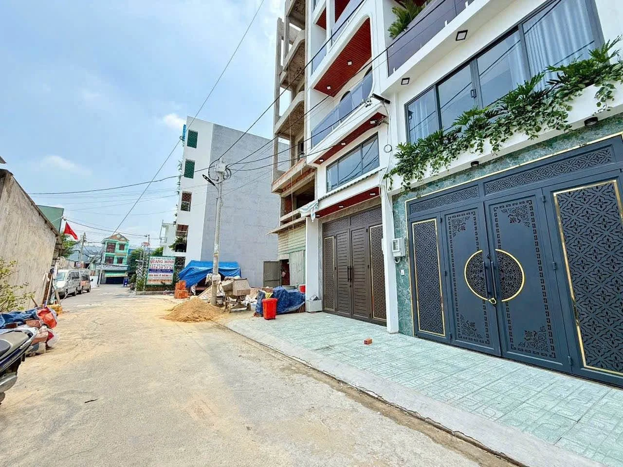 Bán nhà 4 tầng thang máy 4x20m full nội thất đường Trần Thị Cờ, Thới An, Quận 12 - Ảnh 1