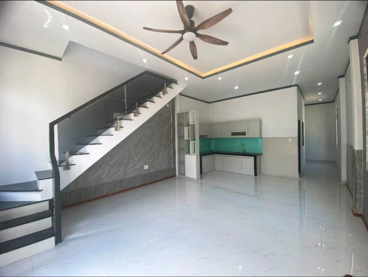 Nhà lầu góc 2 mặt tiền 75m² Tân Bình 2 tỷ 450 - Ảnh thu nhỏ 4