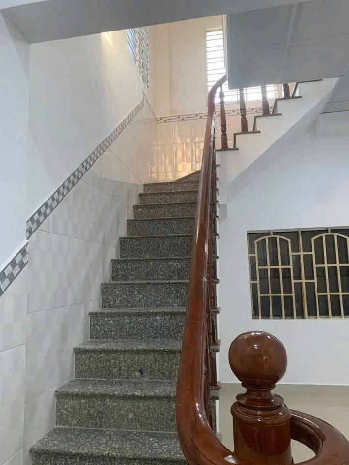 Bán nhà sổ riêng 72m2 3 phòng ngủ Vũng Tàu - Ảnh thu nhỏ 2