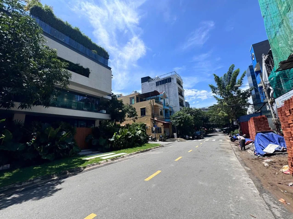Bán nhà 2 tầng mặt tiền 154 m² Làng Đại Học Huế, 5 tỷ nhot - Ảnh 1
