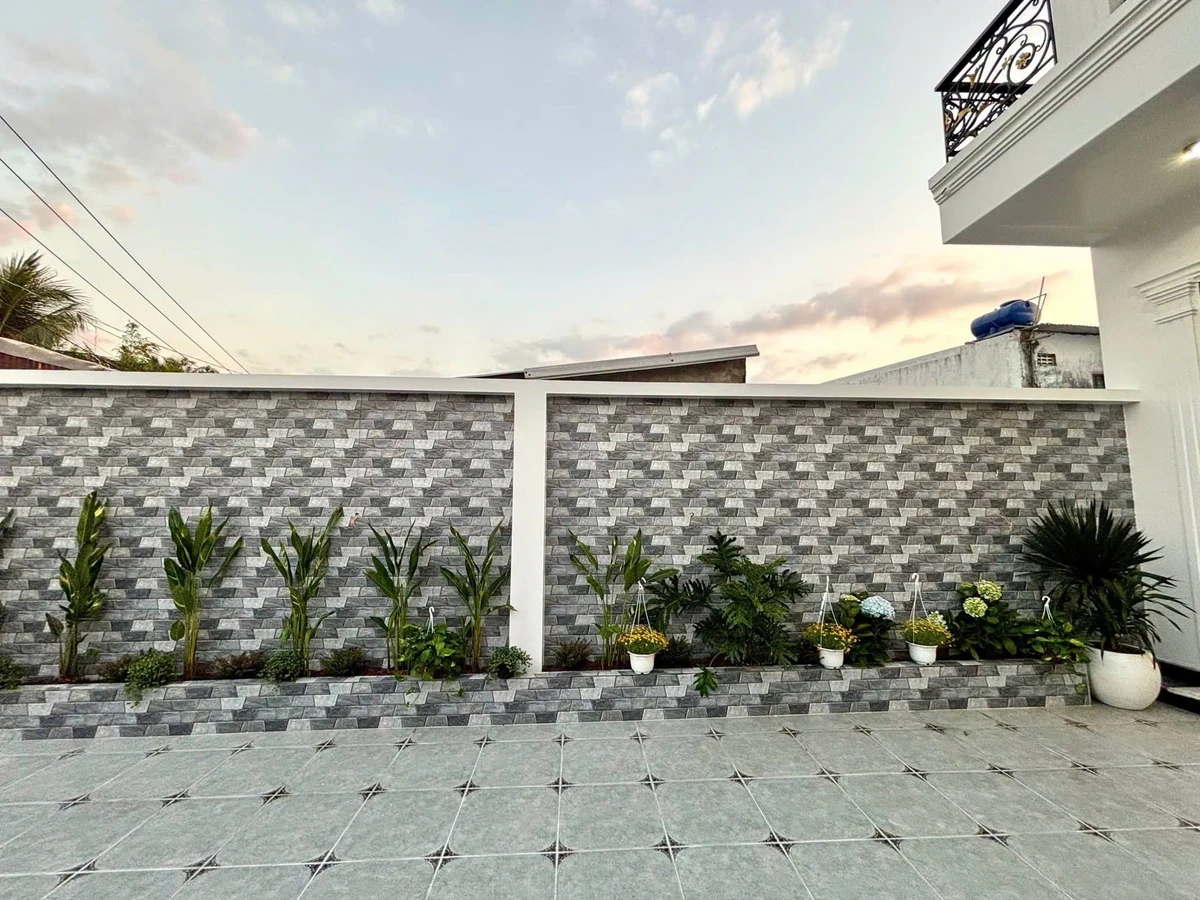 Bán 2 nhà mới 5x30m, 3PN/3WC, mặt tiền Nguyễn Trung Ngạn, Rạch Giá - Ảnh thu nhỏ 4