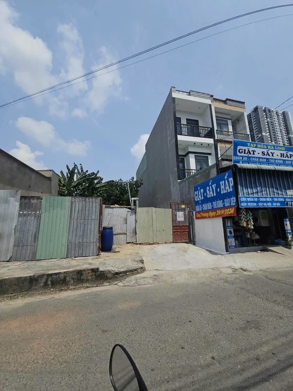 Bán đất mặt tiền Nguyễn Thiện Thuật 265.5m² Quận 12