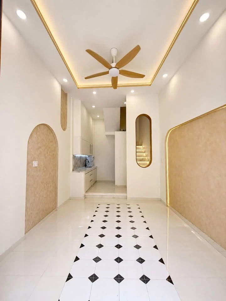 Bán nhà 2 phòng ngủ 132 m2 Phường Khánh Hội Quận 4 - Ảnh 1