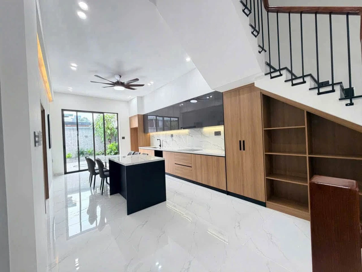 Bán nhà 1 trệt 2 lầu, 137,5m² + 113m², Bình An - Ảnh thu nhỏ 3