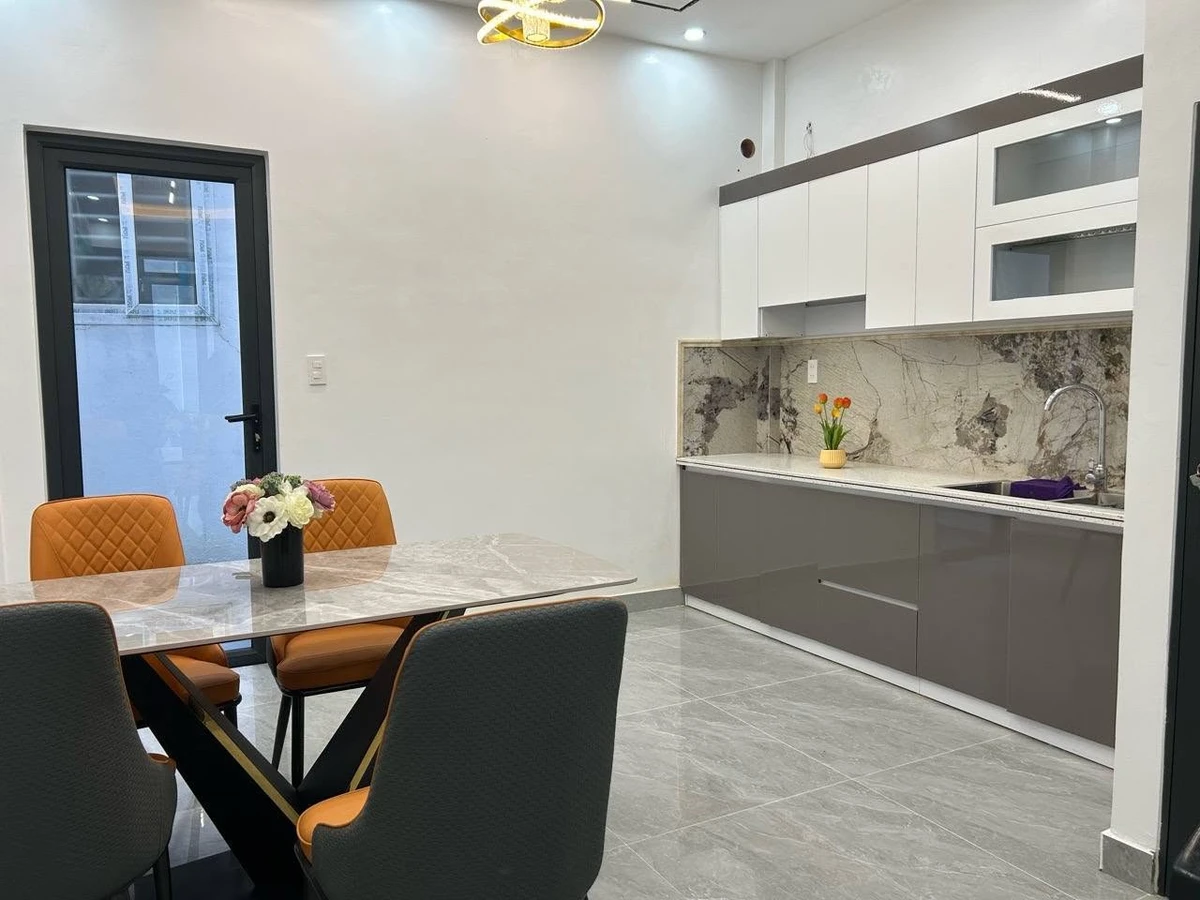 Bán nhà lô góc Trần Nguyên Hãn 52m, nhỉnh 3 tỷ - Ảnh thu nhỏ 2