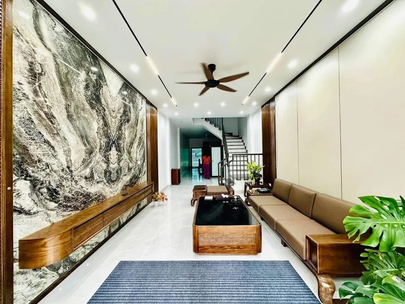 Bán nhà 3 tầng 72m² mặt phố Lương Thế Vinh Hải Dương 6 tỷ