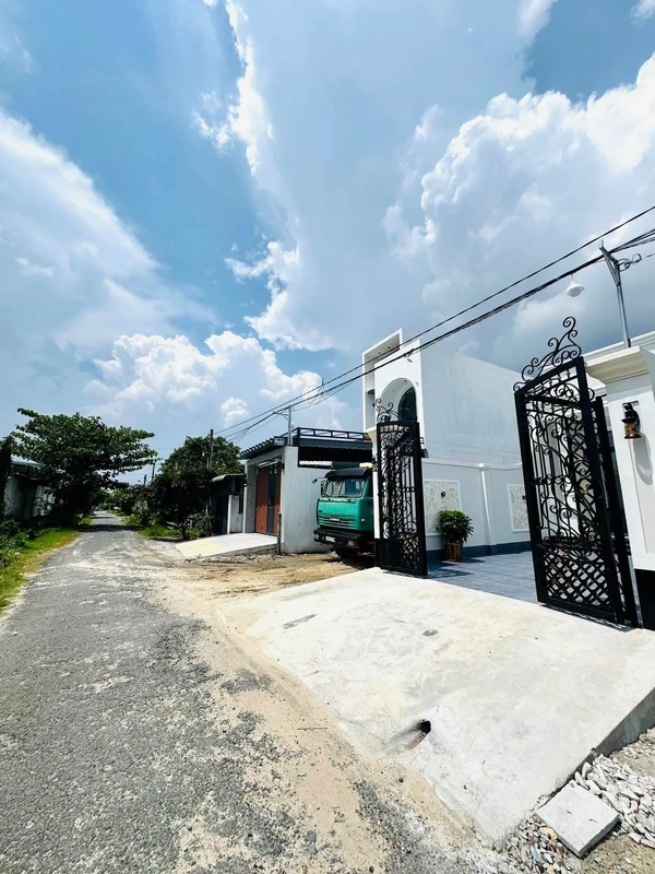 Bán nhà 3PN 134m² Long Hoa Tây Ninh, 1 tỷ 860 triệu
