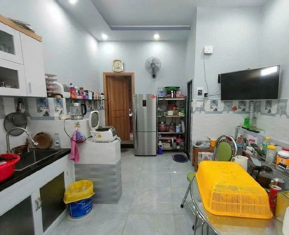 Bán nhà 2 tầng 4PN đường Vườn Lài, Phú Thọ Hòa, Tân Phú, 73,8m2, giá 6 tỷ - Ảnh thu nhỏ 3