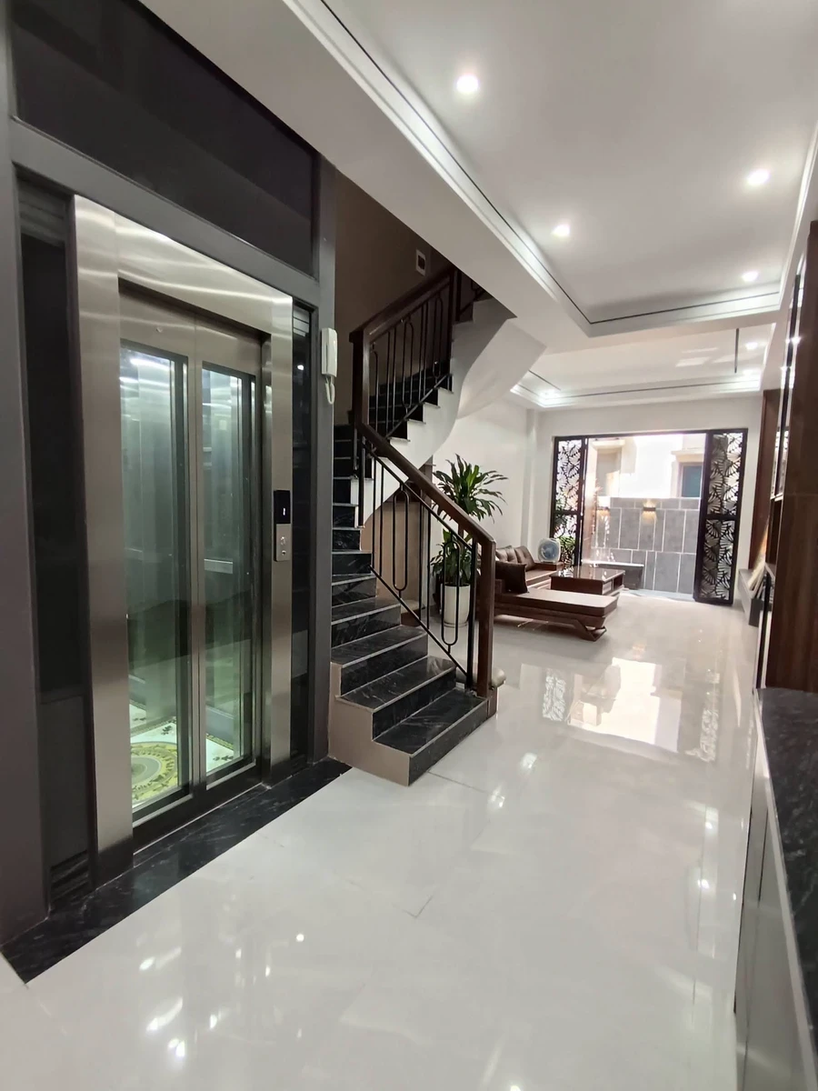 Bán nhà 5 tầng thang máy Thạch Bàn 50m2 4 phòng ngủ giá 8 tỷ - Ảnh thu nhỏ 4