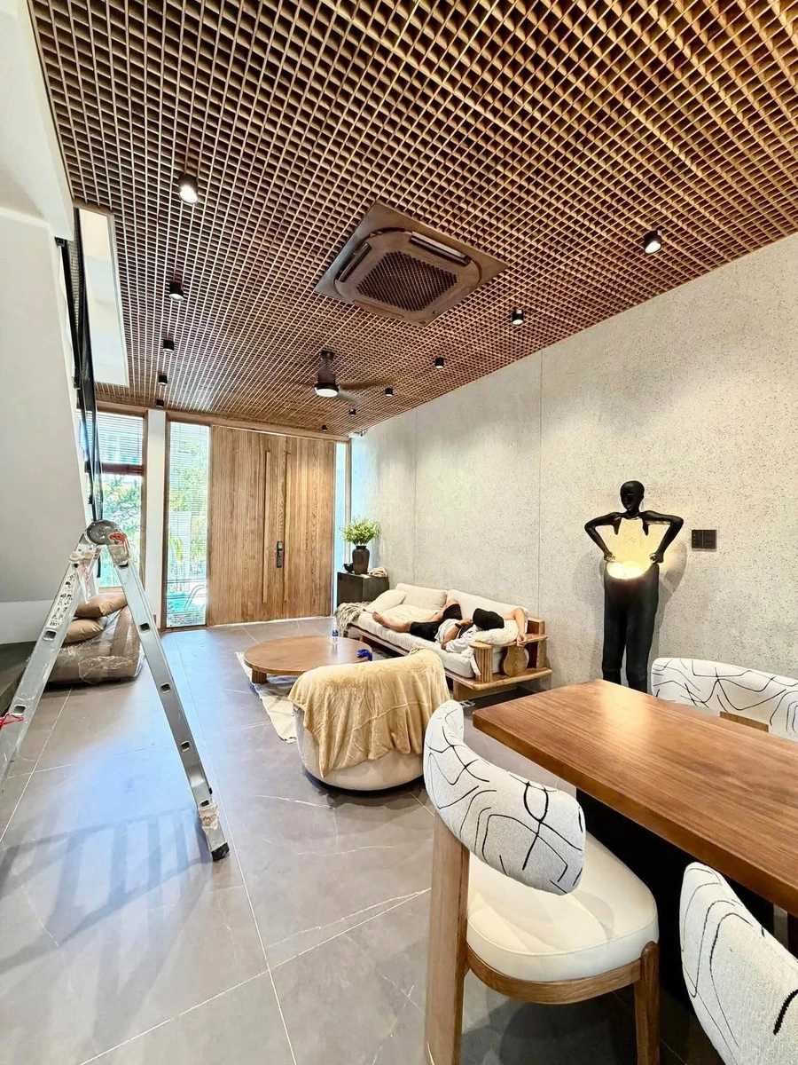 Bán villa 3 tầng hồ bơi, sân vườn, mặt tiền Đà Nẵng 90m2 - Ảnh thu nhỏ 4