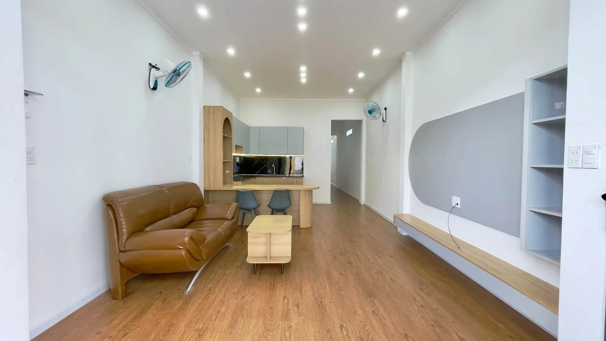 Bán nhà 3 phòng ngủ 132m² mặt tiền Nguyễn Lương Bằng, 1 tỷ 800 triệu - Ảnh thu nhỏ 3