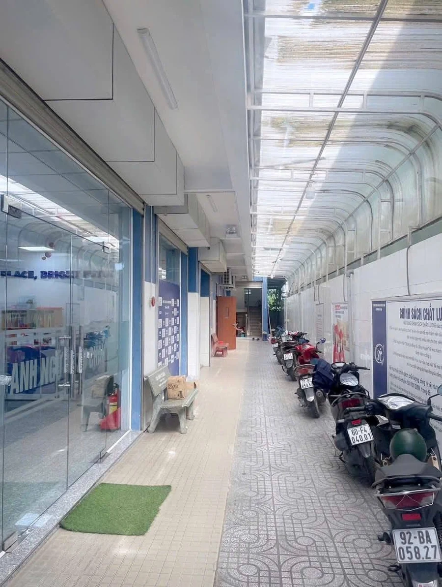 Bán nhà 4 tầng 404m² Dĩ An Bình Dương 23 tỷ - Ảnh thu nhỏ 3