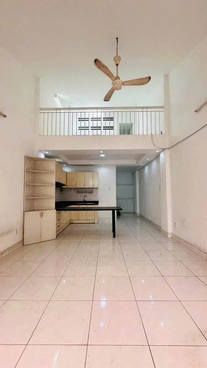 Bán nhà 2 tầng 105m2 hai mặt hẻm xe hơi Xa Lộ Hà Nội, Hiệp Phú, Quận 9 giá 6,3 tỷ - Ảnh thu nhỏ 3