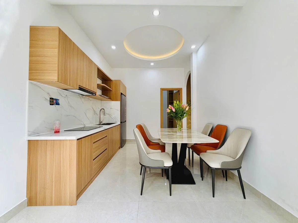 Bán nhà mặt tiền Bùi Quang Là, Gò Vấp, 75m2, 4 PN, 8.9 tỷ - Ảnh thu nhỏ 4