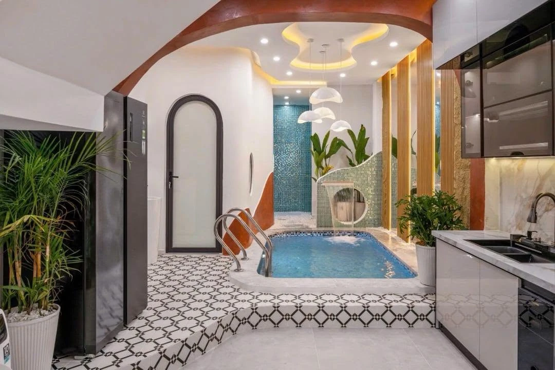 Bán homestay 4PN, bể bơi, 72.6m² trung tâm Phan Châu Trinh, Quận 1 - Ảnh thu nhỏ 3