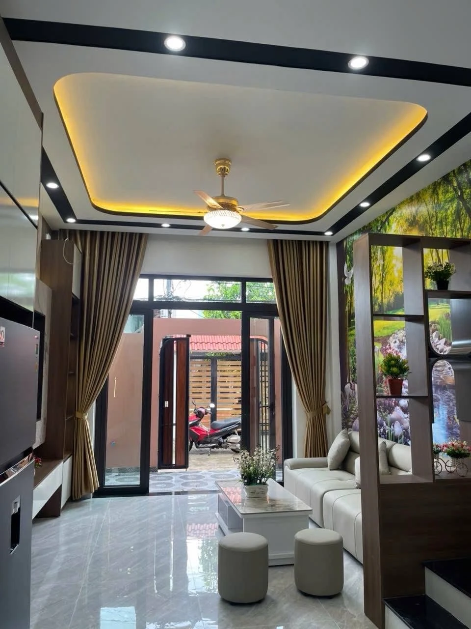 Bán nhà 3 tầng 170m2, 3 phòng ngủ Phạm Như Xương Đà Nẵng 4.75 tỷ - Ảnh 1