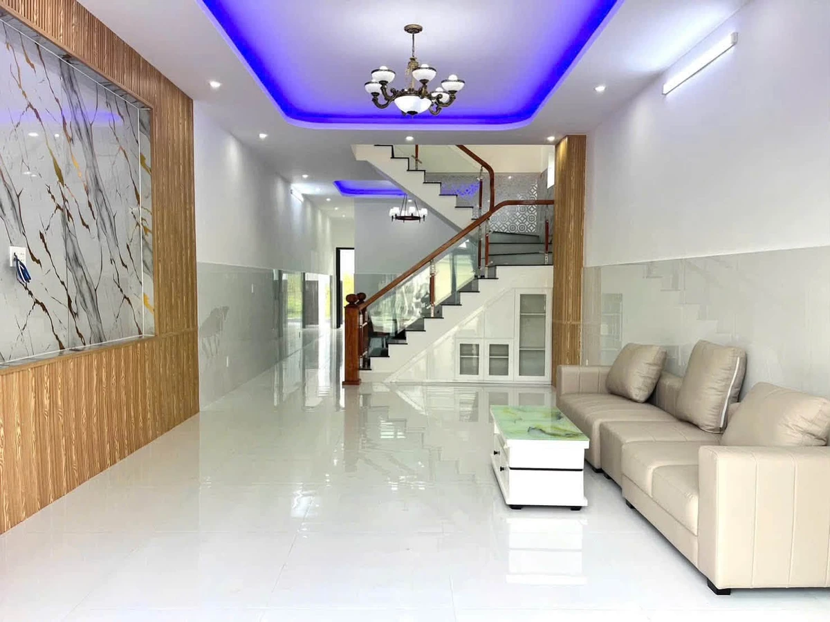 Bán nhà lầu 4PN 100m² Lương Hữu Khánh, Bà Rịa 4.25 tỷ - Ảnh thu nhỏ 4