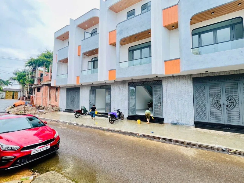 Bán nhà 3 tầng 100m2 Huế 3 tỷ add36r1233