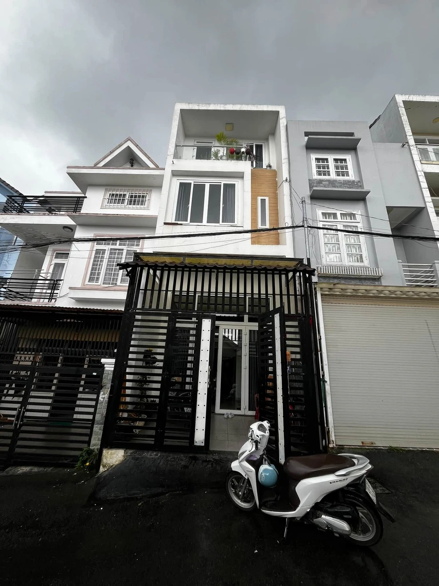 Bán nhà phố Đà Lạt 66m2, 4PN, 9 tỷ đường Nguyễn Văn Trỗi - Ảnh 1