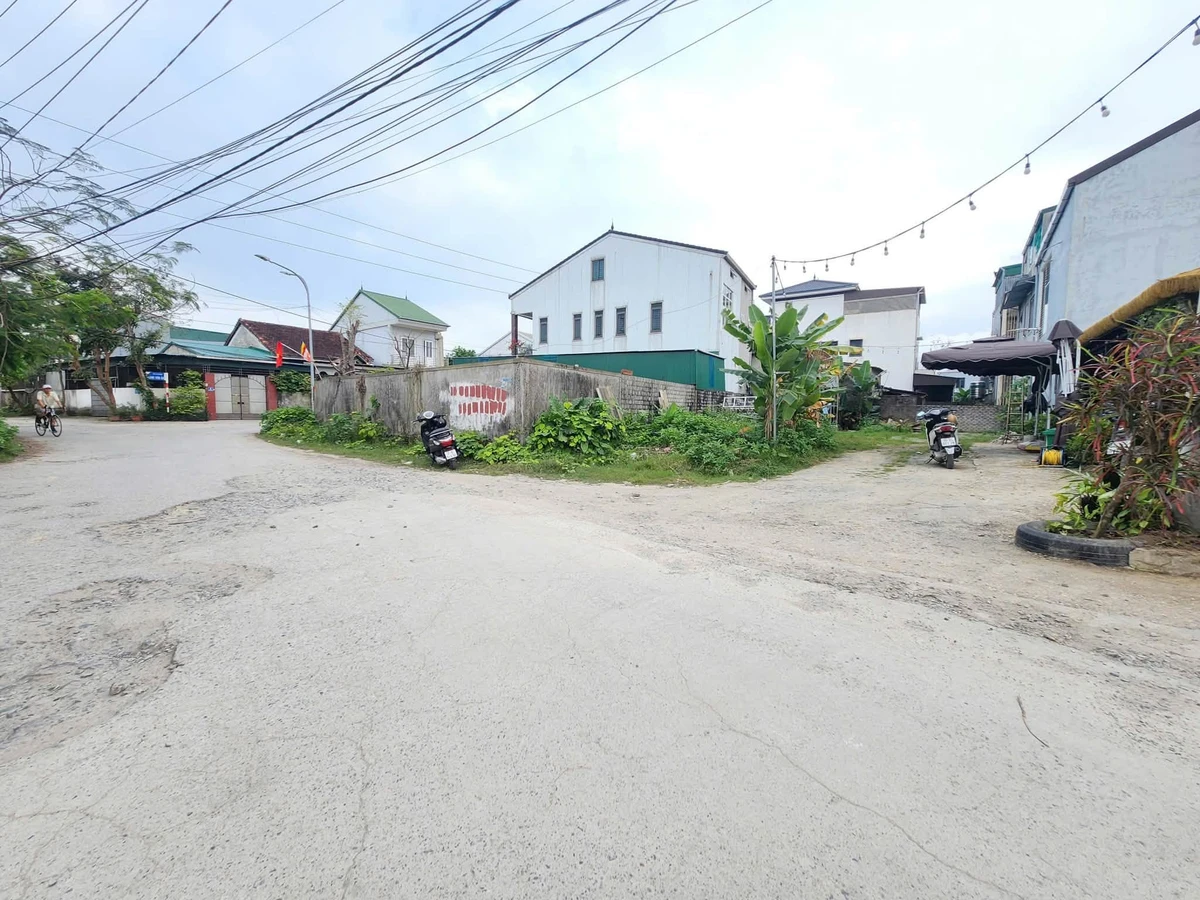 Bán đất mặt đường Hoàng Văn Bá, Vinh, 94m2, 3 tỷ 440 triệu - Ảnh 1