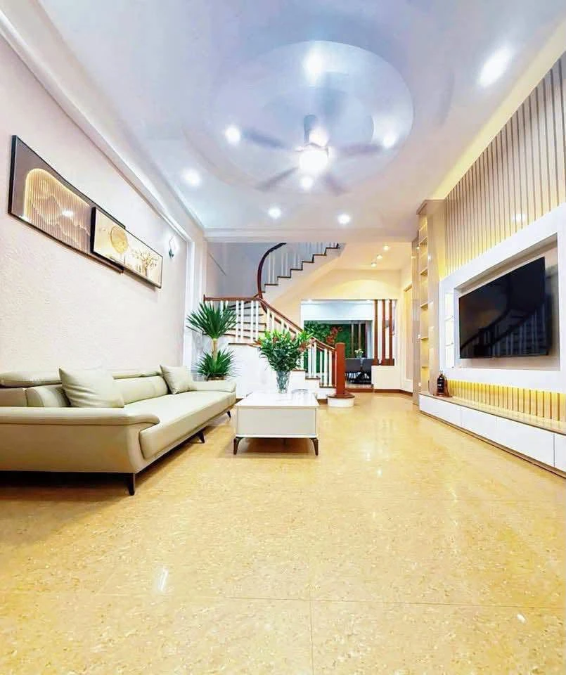 Bán nhà phố 5 tầng 48m2 Nguyễn Khánh Toàn, Cầu Giấy 14.5 tỷ - Ảnh thu nhỏ 2