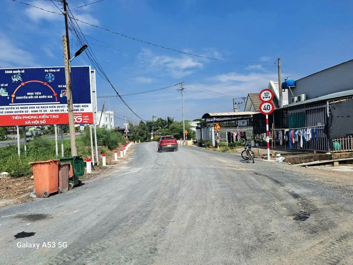 Bán kho xưởng 4.300 m² Tây Ninh đường Bờ Kênh Trị Yên - Ảnh 1