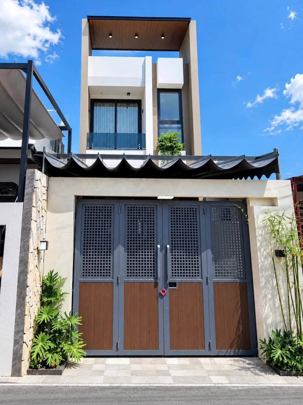 Bán nhà 1 trệt 1 lầu 100m2 mặt tiền kinh doanh Quận 12 - Ảnh 1