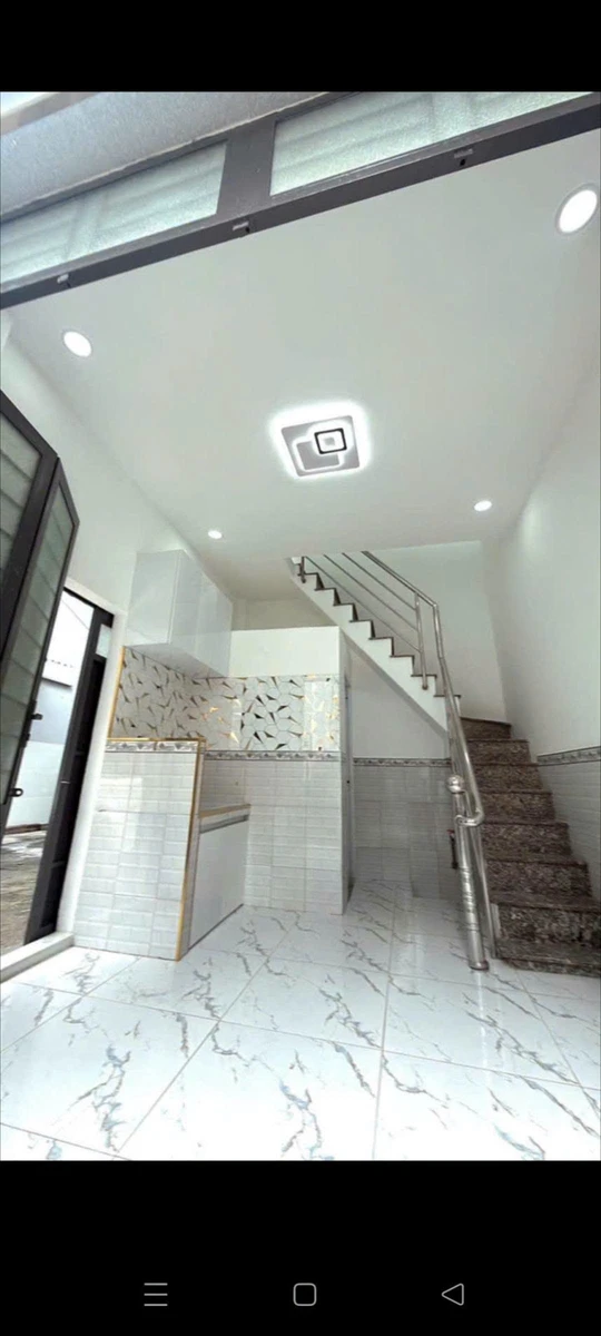 Bán nhà góc 2 mặt tiền 3,5x4,8m 1 lầu ban công giá 999 triệu gần bến xe Quận 8 - Ảnh thu nhỏ 2