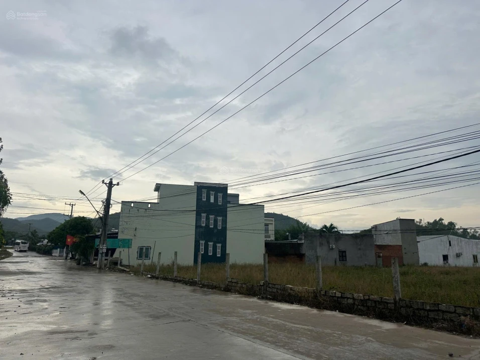 Đất thổ cư Nam Nha Trang đường chính rộng 20m, 3.45 tỷ - gần làng đại học - Sungroup - Ảnh 1