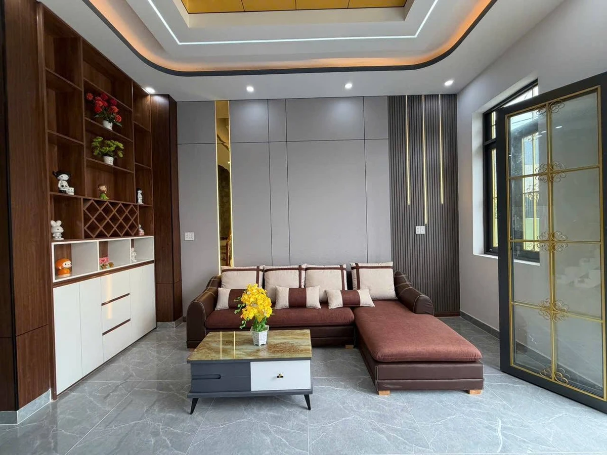 Bán nhà lầu 3PN 119.7m² DT835B Long An 2.85 tỷ - Ảnh thu nhỏ 4