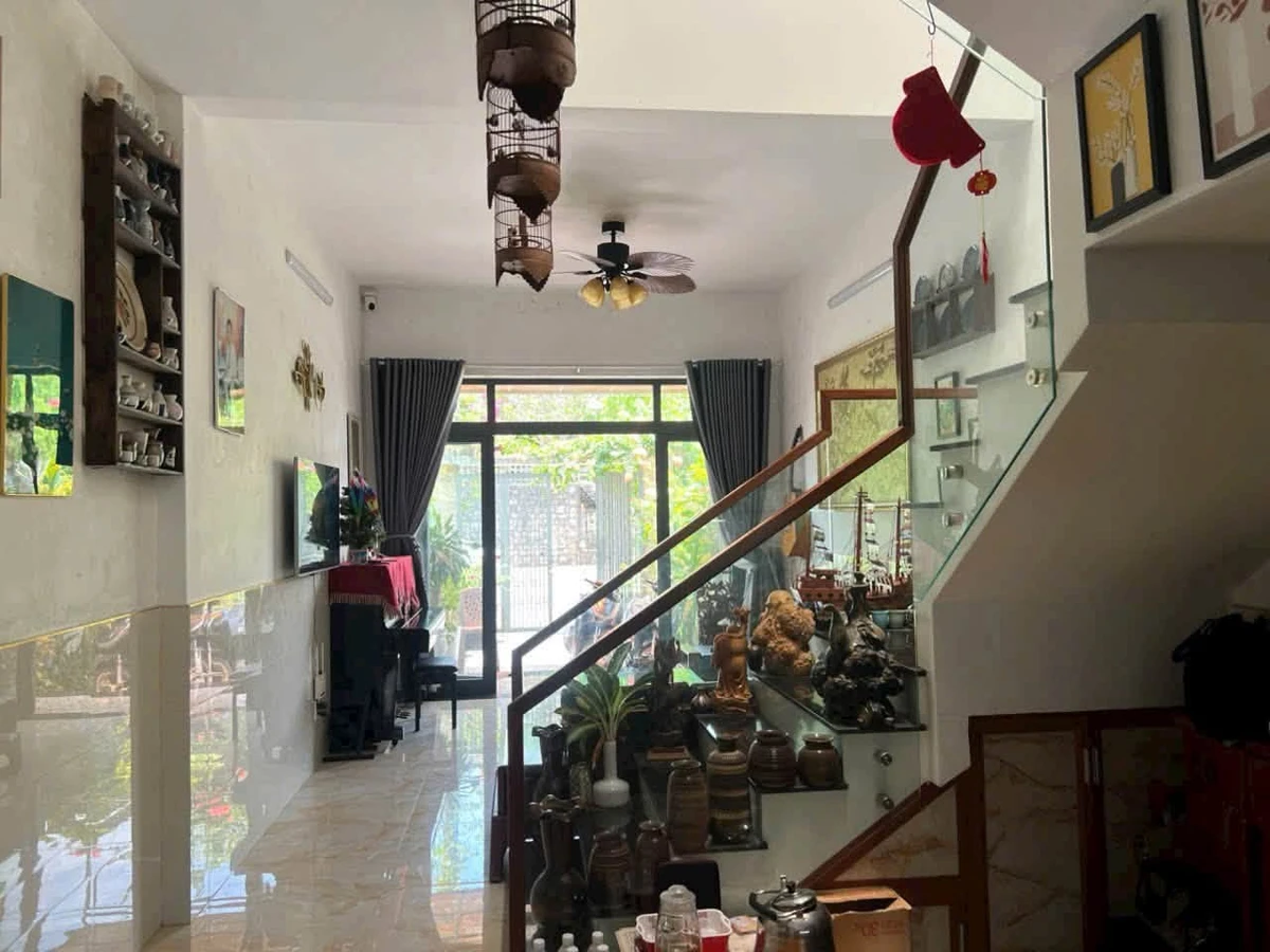 Nhà bán 2 tầng 3PN 100m² Út Tịch, Huế - Ảnh 1